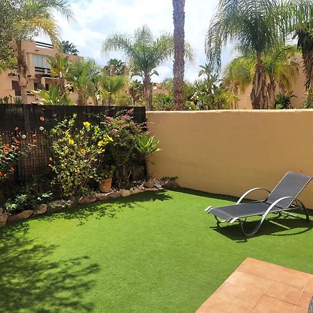 Bajo Con Una Terraza Espectacular Al Lado De La Playa Y Con Acceso Directo A La Piscina! Los Amarguillos Esterno foto