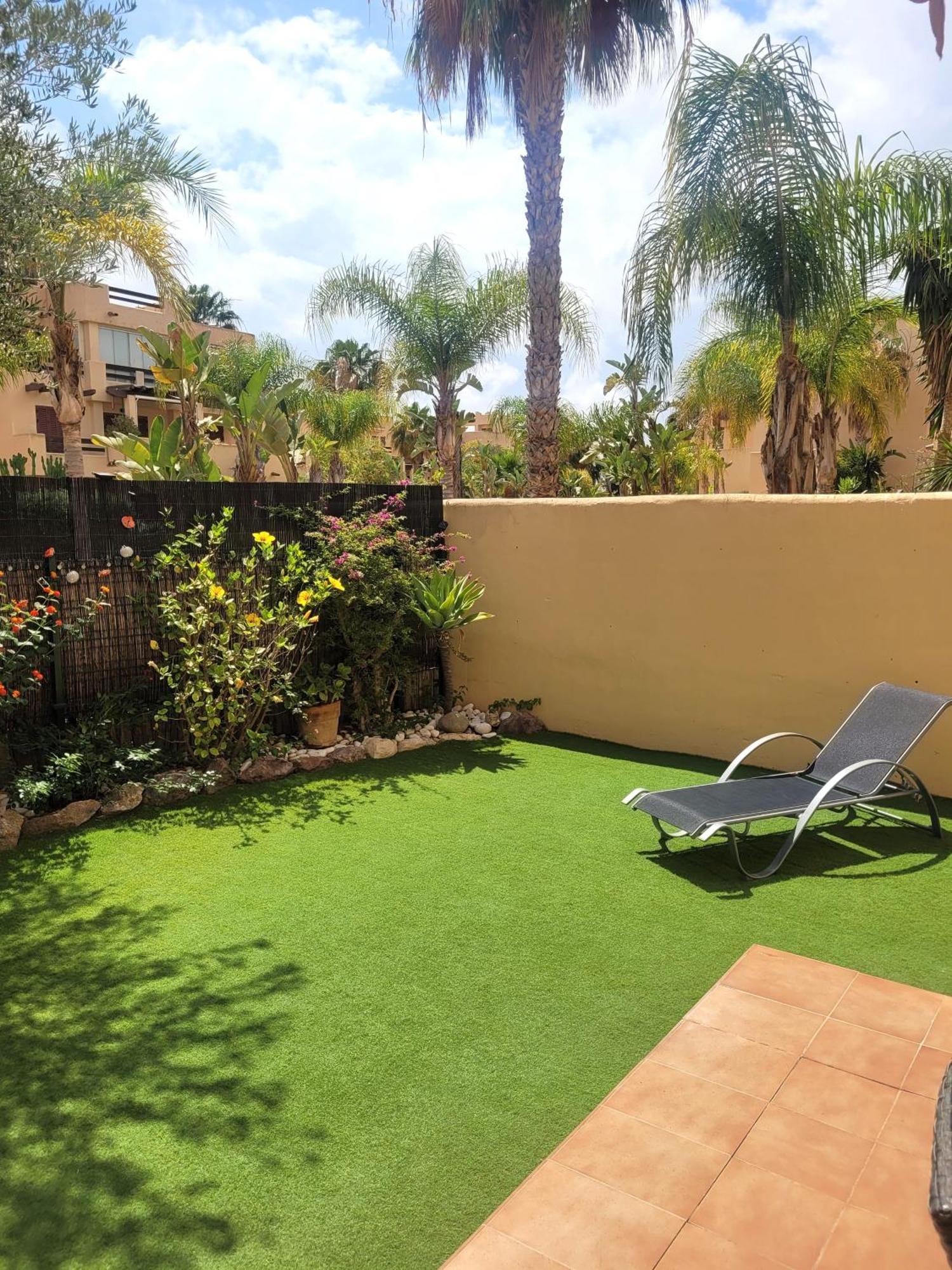 Bajo Con Una Terraza Espectacular Al Lado De La Playa Y Con Acceso Directo A La Piscina! Los Amarguillos Esterno foto